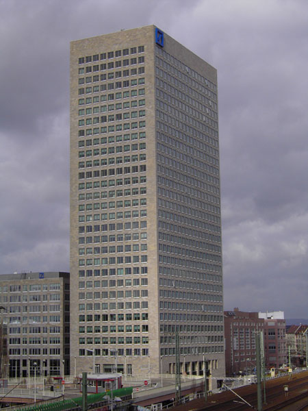 IBC Tower - Deutsche Bank (112 m)