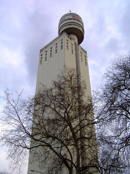 Henninger Turm (120 m)