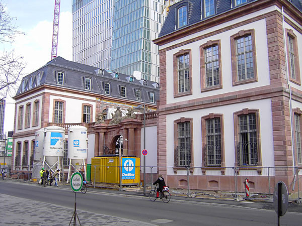 Palais Thurn und Taxis (1729-39, Rekonstruktion)