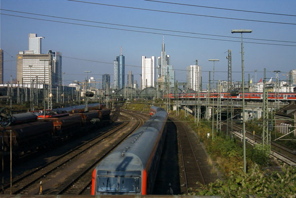 Skyline von Westen (Gleisvorfeld)