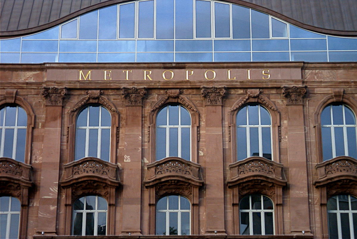 Metropolis - ehem. Volksbildungsheim (1908, 1998)