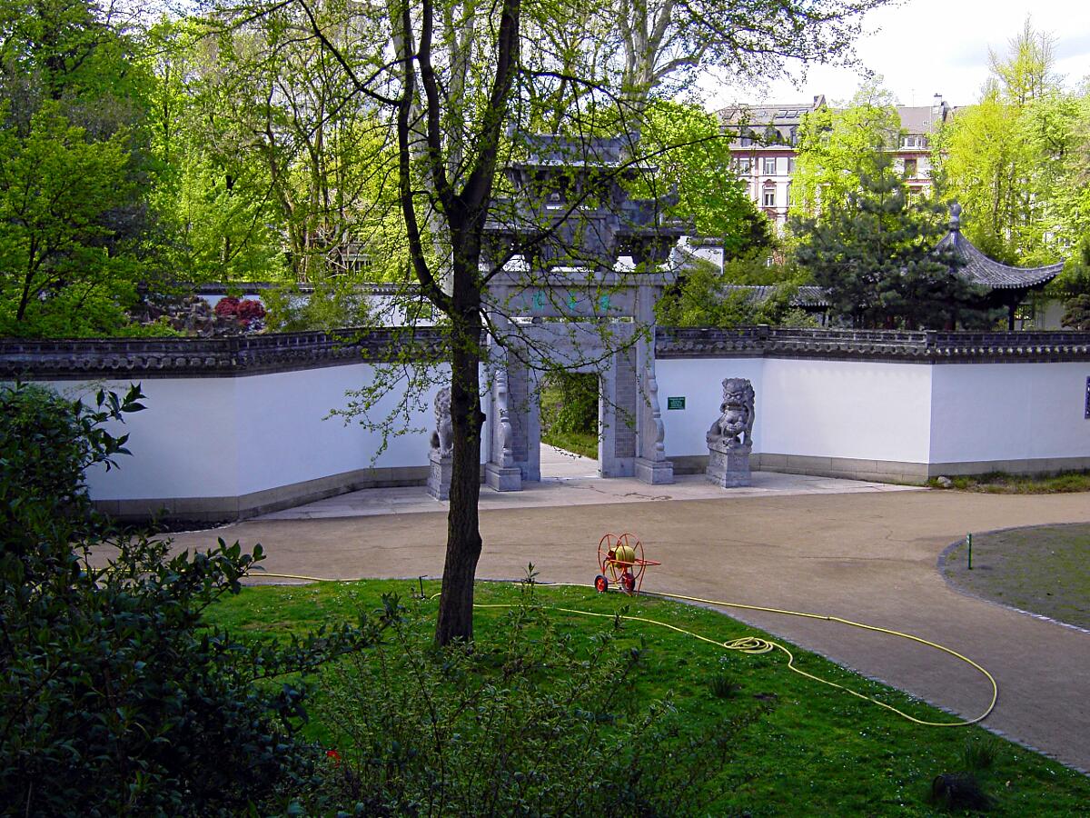 Bethmannpark - Eingang zum Chinesischen Garten