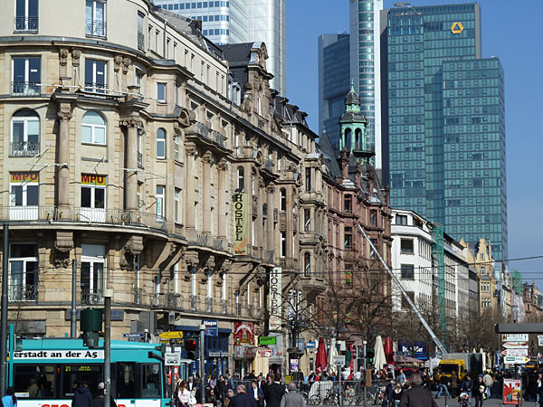 Kaiserstra�e - Blick vom Hauptbahnhof