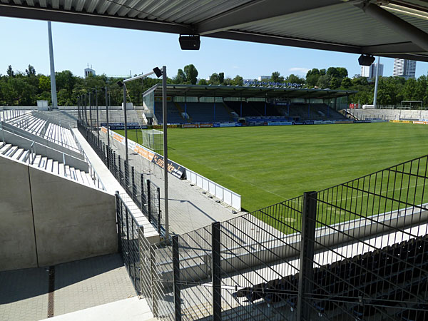 Stadion am Bornheimer Hang