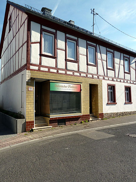 Sch�ttgrabenstra�e 12