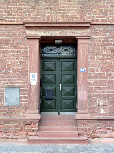 Alt-Sossenheim 62 - Rathaus