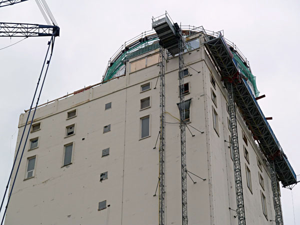 Henninger Turm - Abrissarbeiten