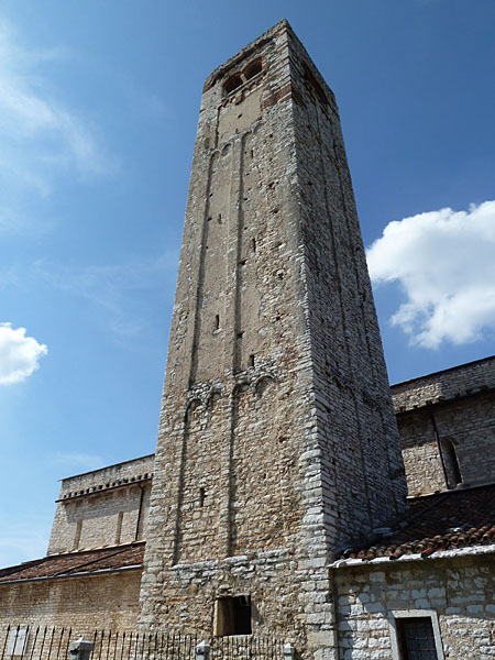 San Giorgio di Valpolicella - Pieve di San Giorgio (Glockenturm, 10. Jh.)