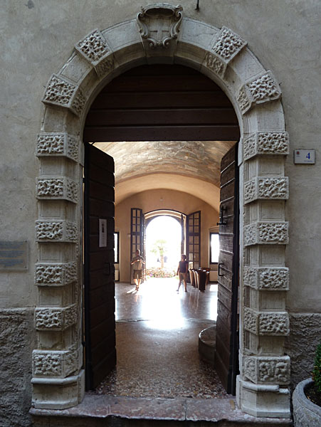 Malc�sine - Palazzo dei Capitani