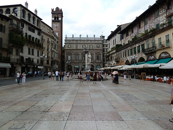 Verona - Piazza delle Erbe