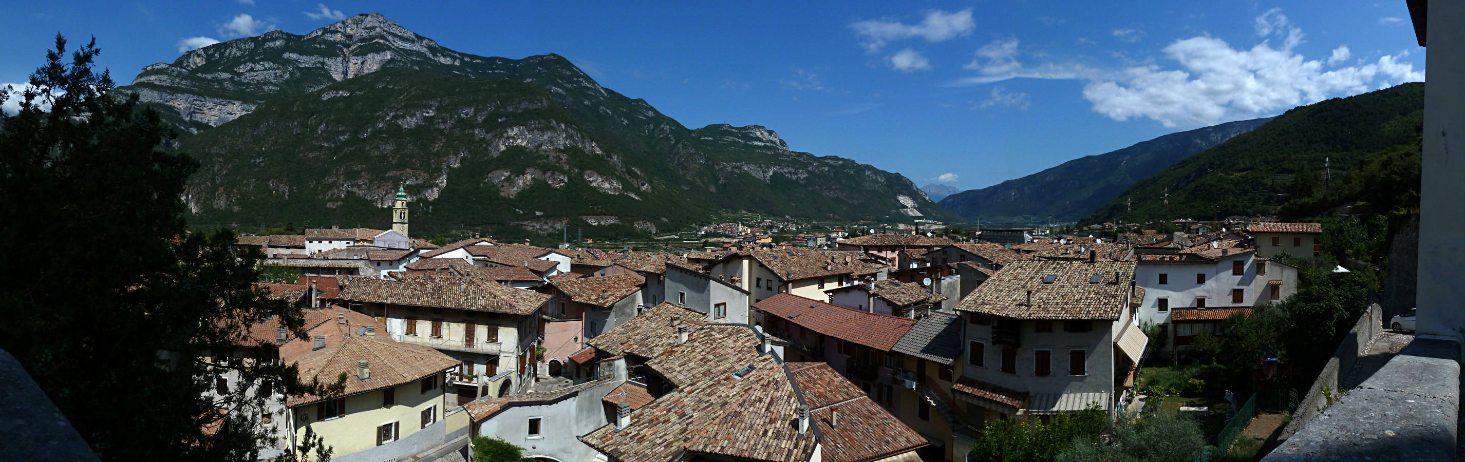 Ala - Panorama von der Chiesa dell'Assunta