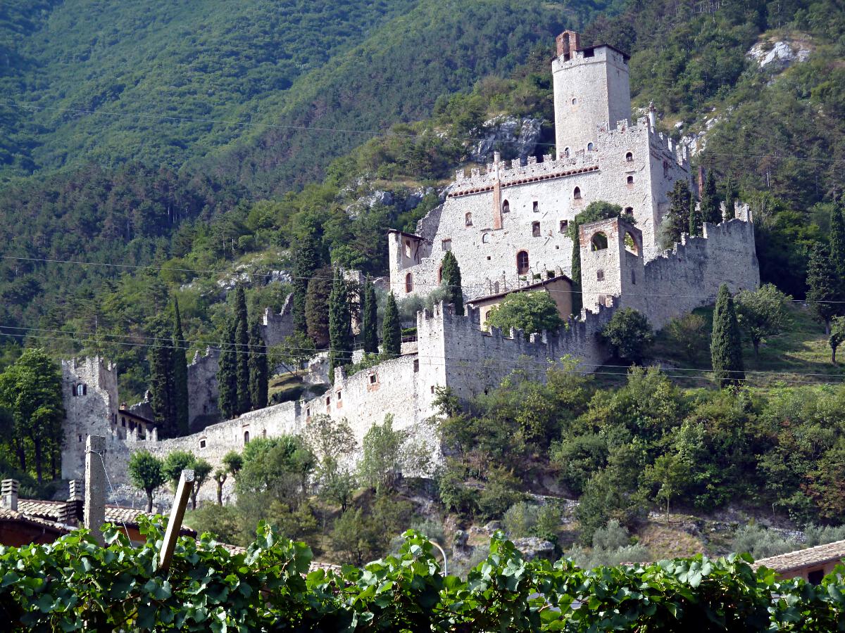 Castello di Sabbionara (ab 11. Jh.)