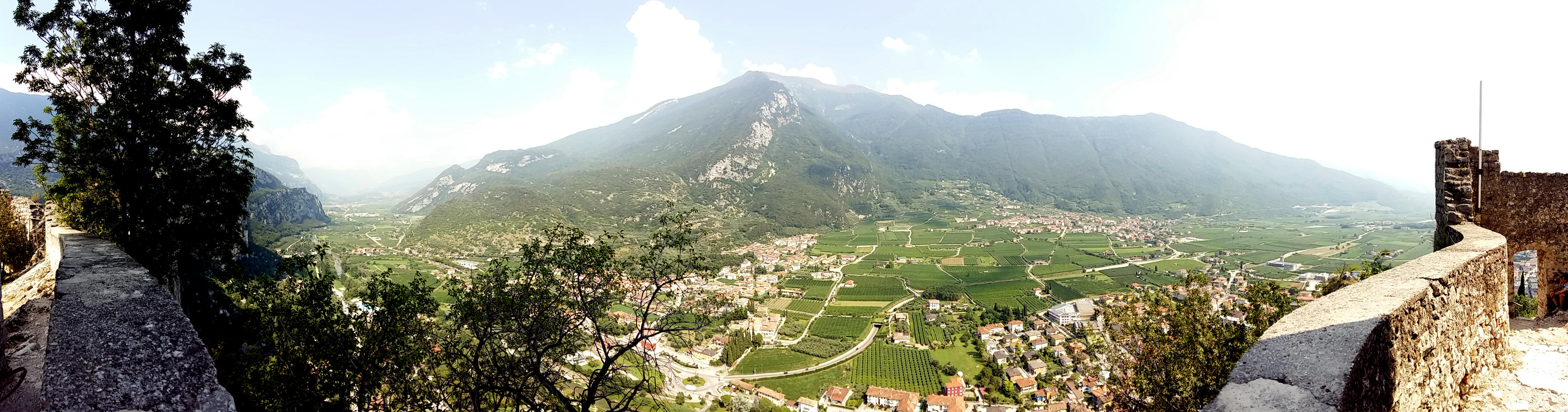 Rocca (Castello) di Arco - Blick ins Sarcatal (Massone, Arco, Bolognano)