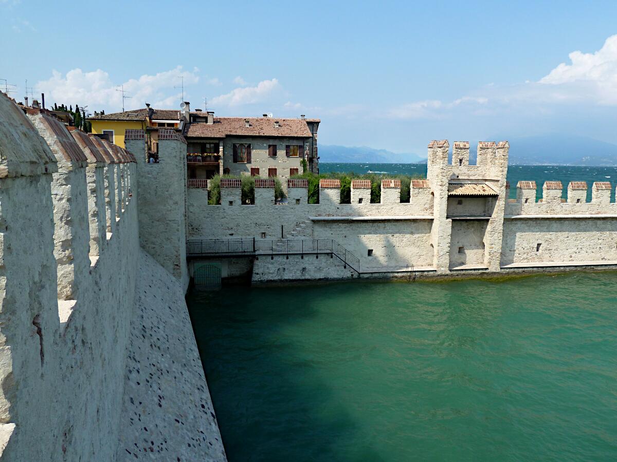 Castello Scaligero - Hafen (13.Jh.)
