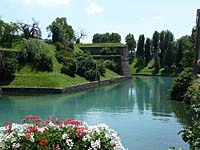 Peschiera - Festungsmauer mit Bastion im S�dwesten