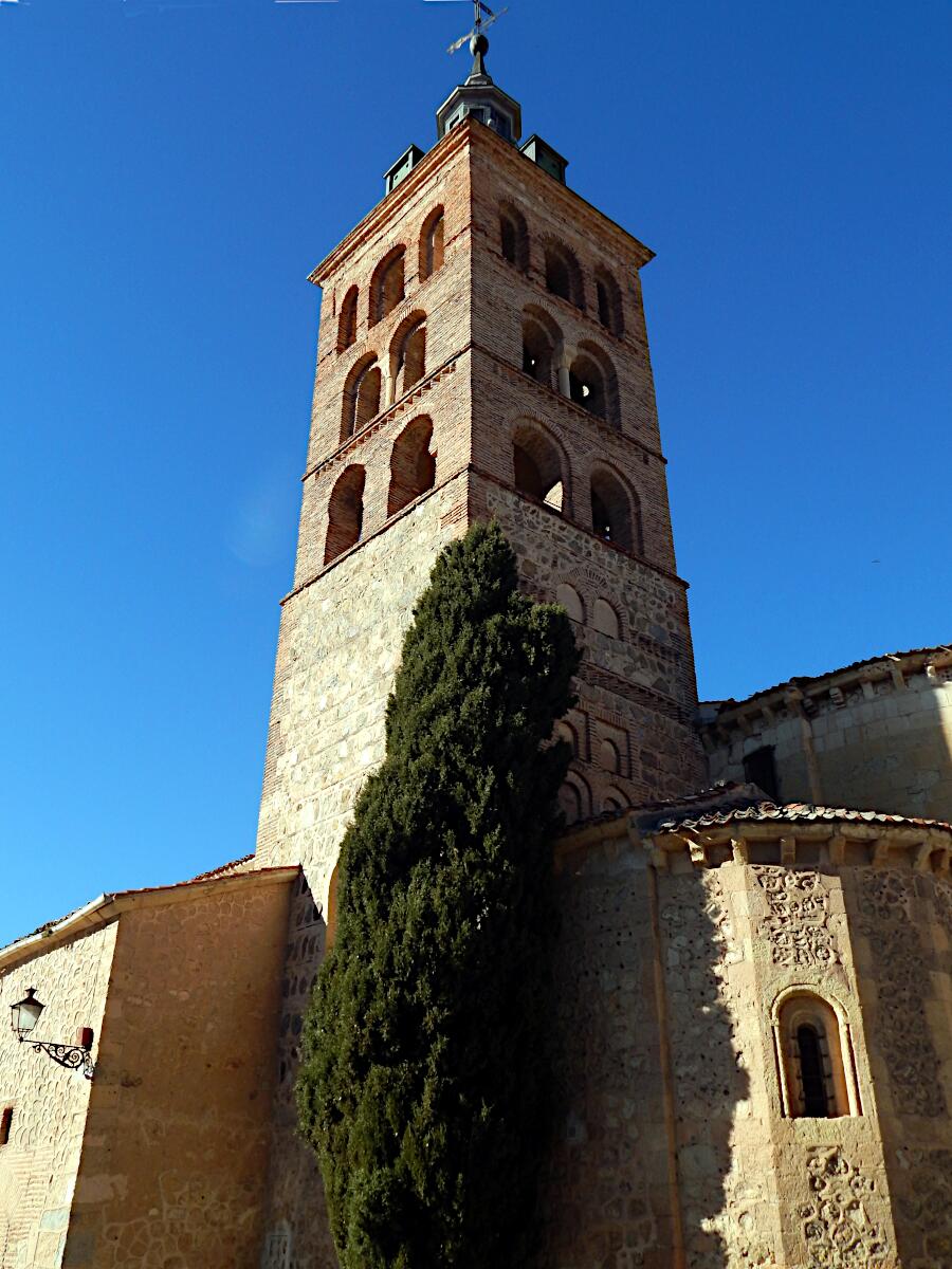 Iglesia de San Andr�s (12. Jh.)