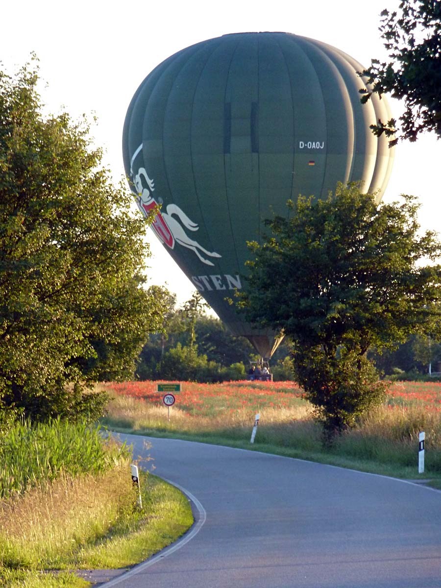 Verirrter Heiluftballon  der Kieler Woche