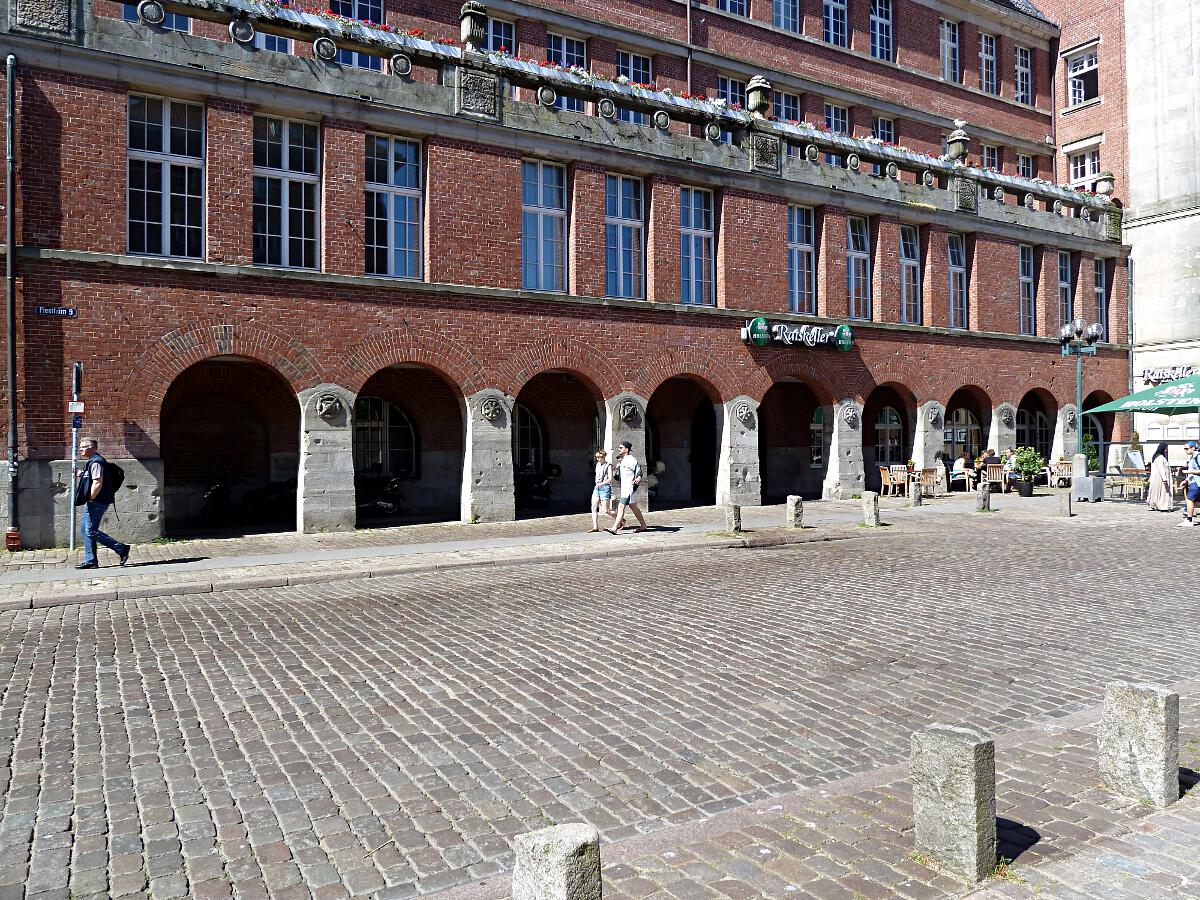 Fleethrn - Bgen am Rathaus