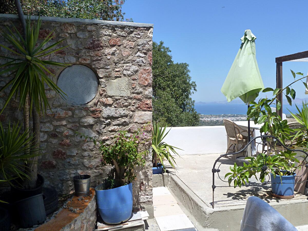 Lago�di - 'The beautiful Greece'