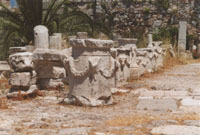 Statuen- und Säulenbasen (Festung Kos)