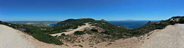 Kéfalos - Bucht von Kamári mit Landenge zur Halbinsel