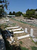 Kos-Stadt - westliches Grabungsgelände mit umgestürzten dorischen Säulen des Gymnasions