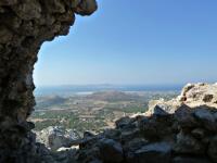 Paleó Pýli - byzantinische Burgruine (im Hintergrund Pserimos)