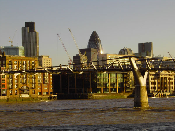 Millenium Bridge