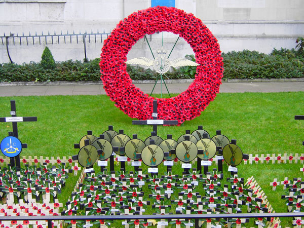 Westminster Abbey - Gedenken an die Kriegstoten am Remembrance (Poppy) Day