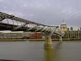 Millenium Bridge mit St. Paul's Cathedral