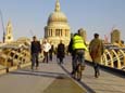 Millenium Bridge mit St. Paul's Cathedral