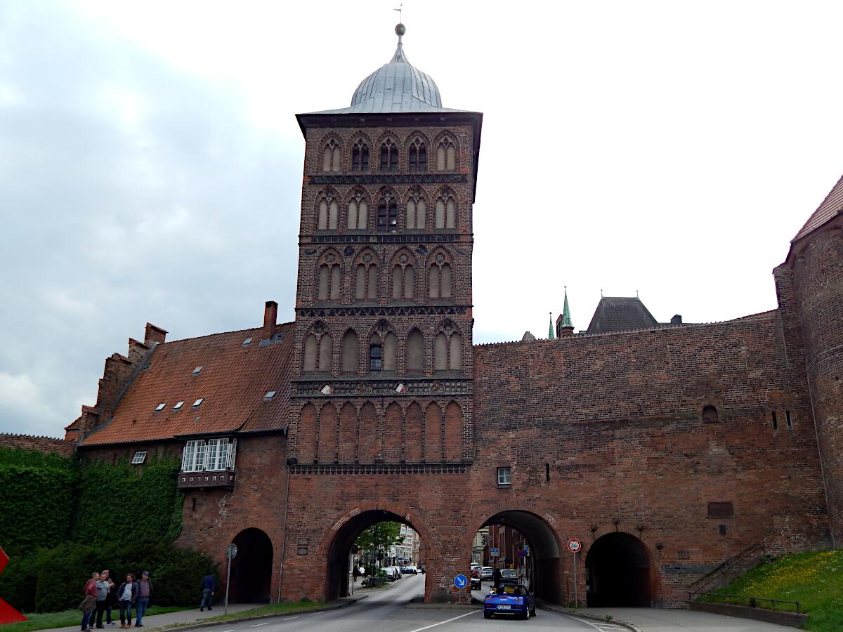 Burgtor (1444) - Auenansicht