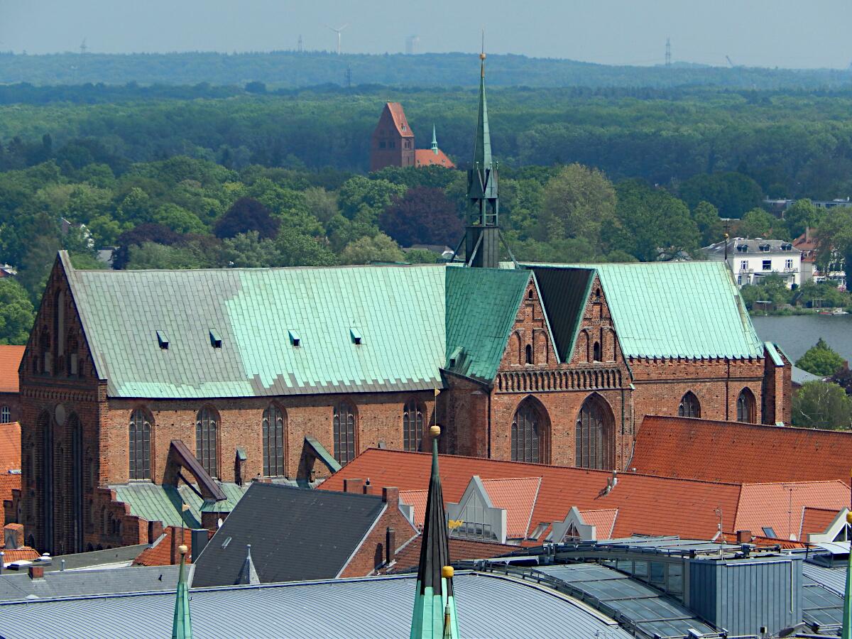 Katharinenkirche (1303-56)