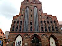 Katharinenkirche (1303-56) - Ostansicht