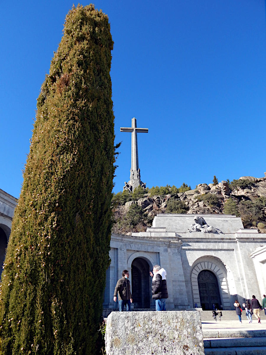 Monumento Nacional de Santa Cruz del Valle de los Ca�dos (1940-58) - Eingang zur Basilica de Santa Cruz