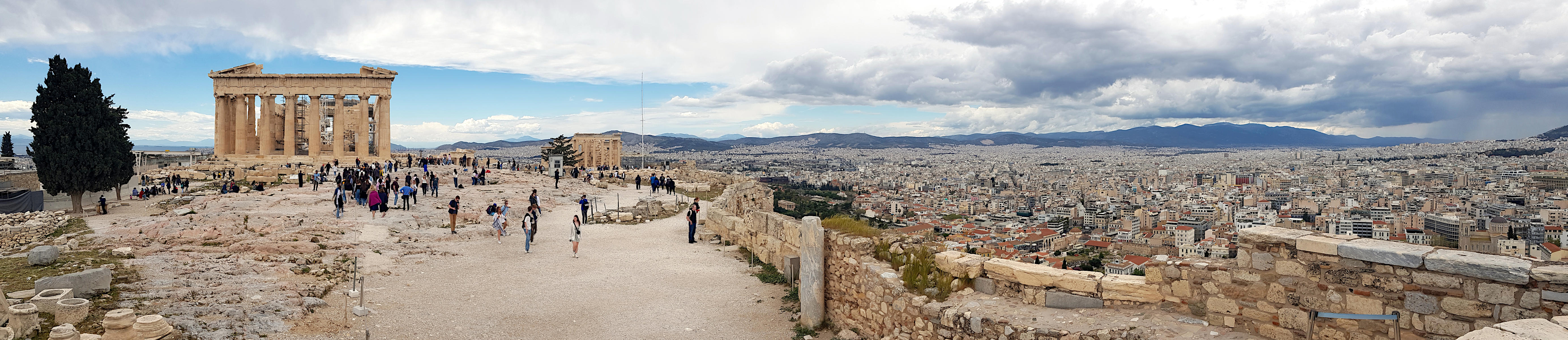 Akropolis - Parthenon, Propylen, Erechtheion, Tempel des Hephaistos (5. Jh. v. Chr.), Stoa des Attalos (2. Jh. v. Chr.), Hadriansbibliothek (132 n. Chr.)