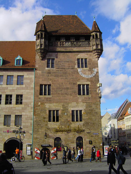 Nassauer Haus (12.-15. Jh.)