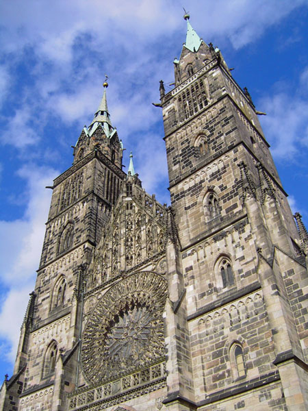 Lorenzkirche (13.-15. Jh.)