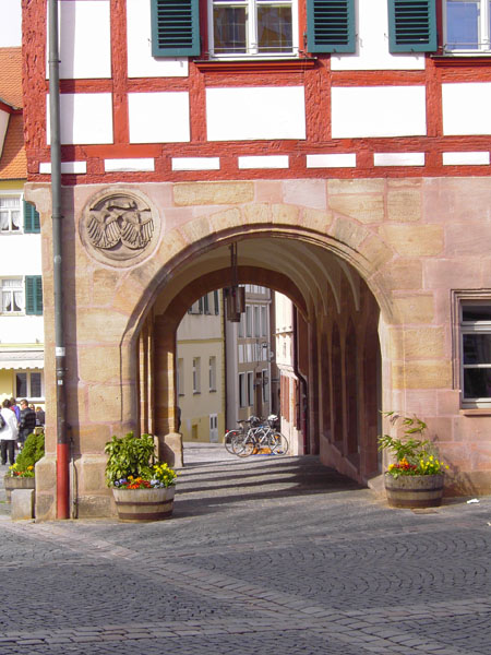 Rathaus (ab 1528) - Arkadengang