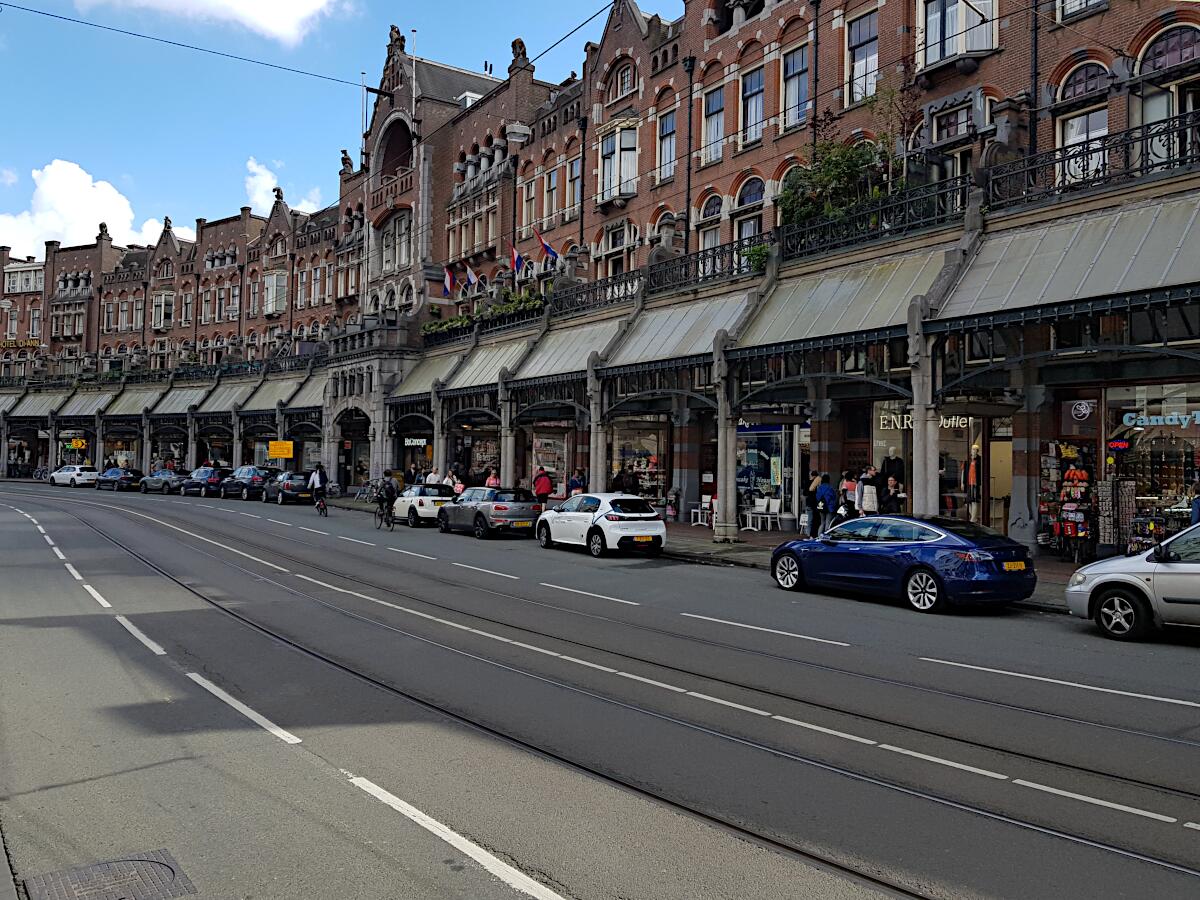 Radhuisstraat 21-55 (1896-98)