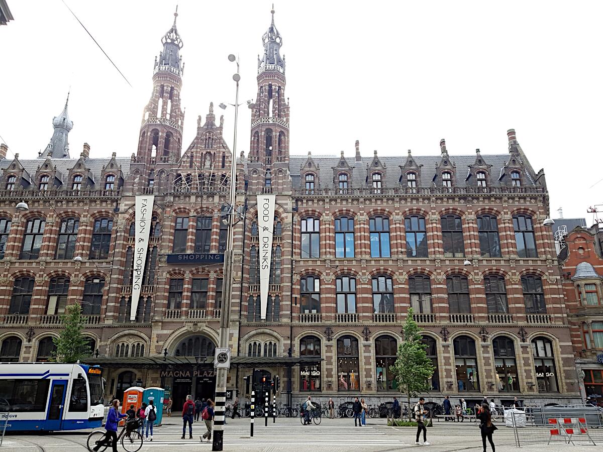 Ehem. Hauptpostamt (1895-99) - Magna Plaza