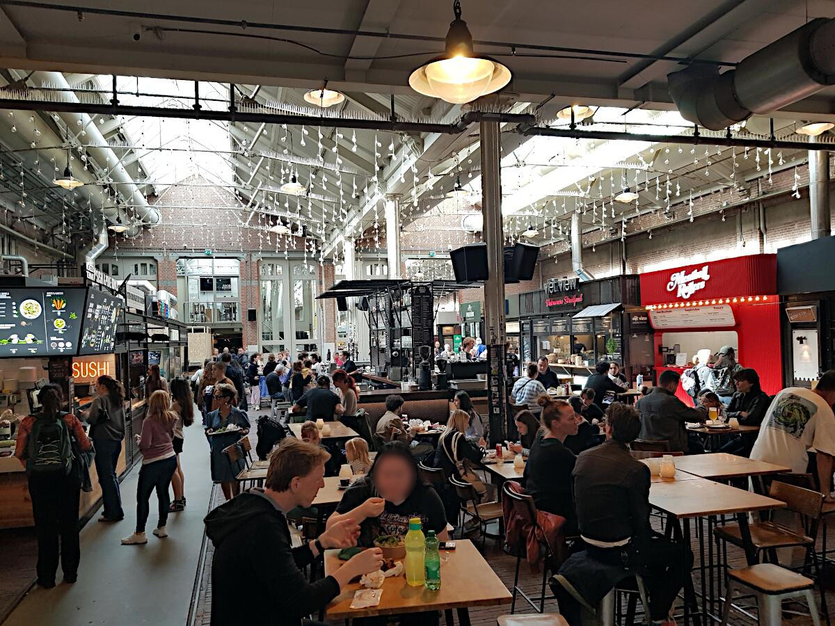 Ehem. Remise Tollensstraat (1902-05) - De Hallen (FoodHallen)