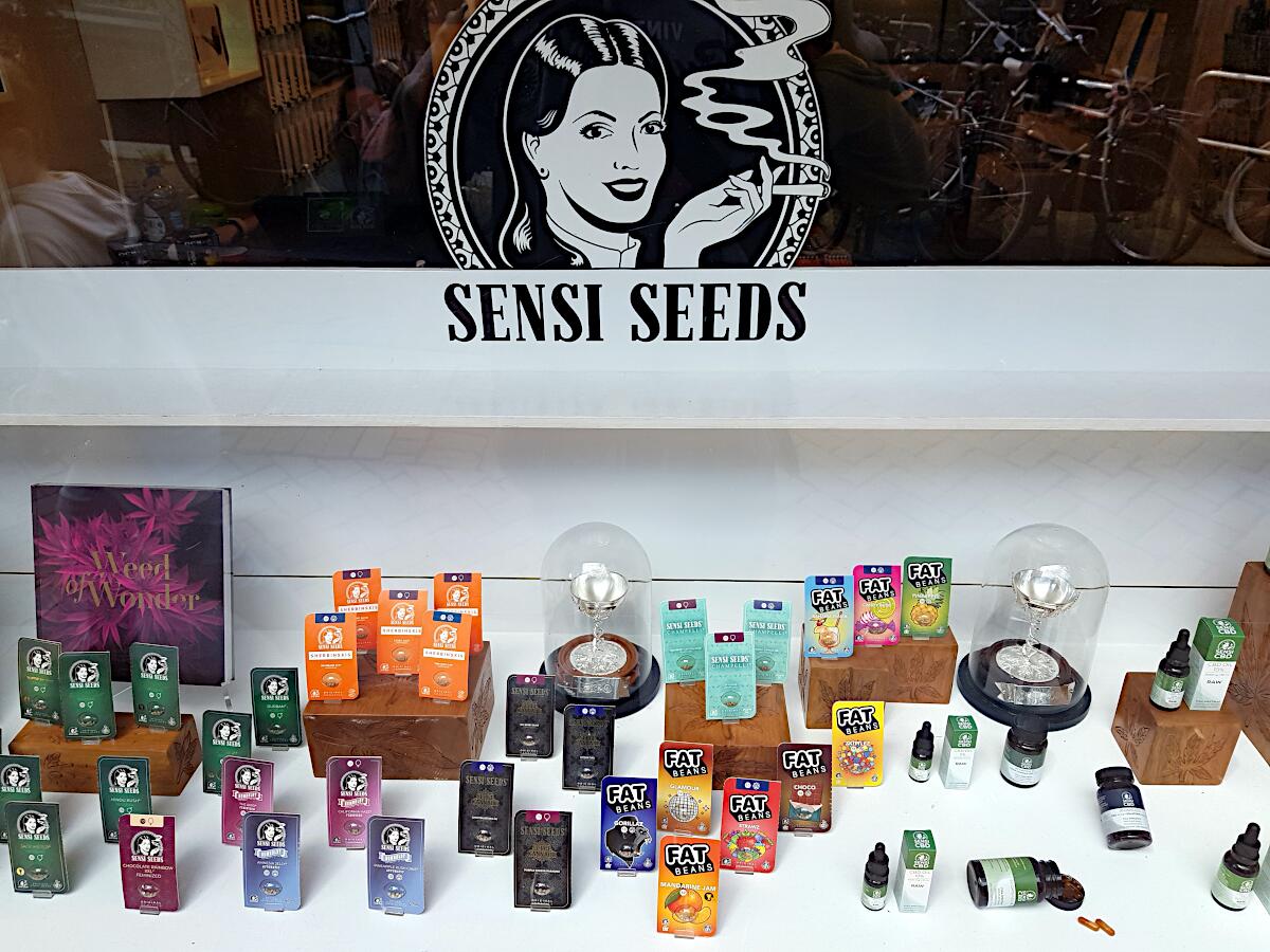 Oude Doelenstraat 20 - 'Sensi Seeds'