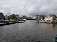 Hotel Victoria (1883-90) und Noord-Zuid-Hollandsch Koffiehuis (1911-12)