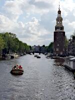 Oudeschans - rechts Montelbaanstoren (1516; 1606)