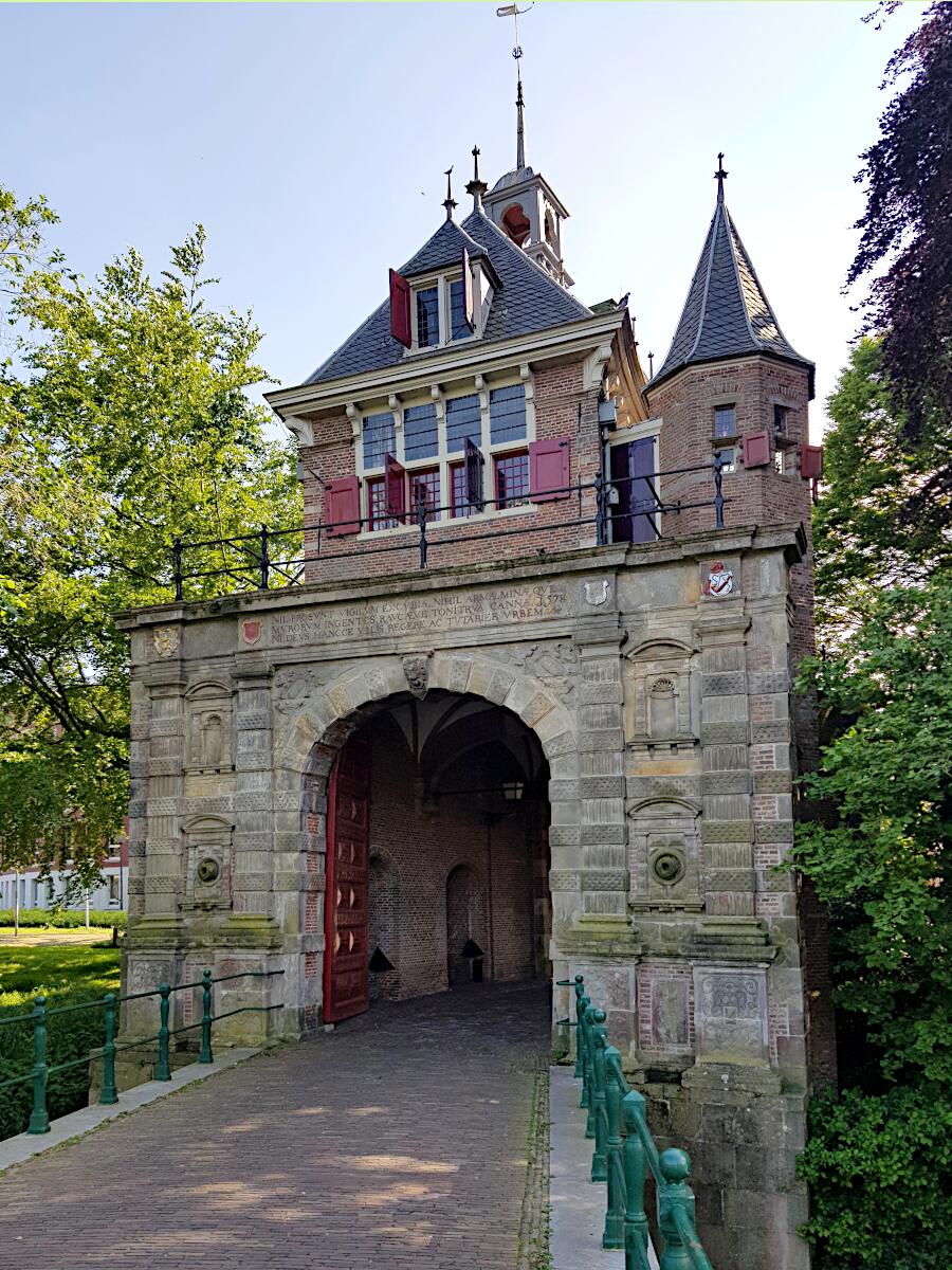 Oosterpoort (1578-1601) - Landseite