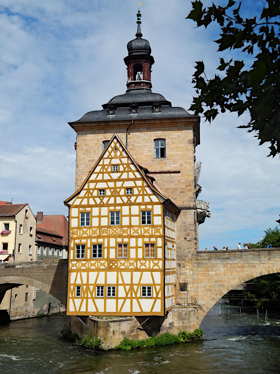 Altes Rathaus (1461-67, 1744-56) - mit Rottmeisterhuschen