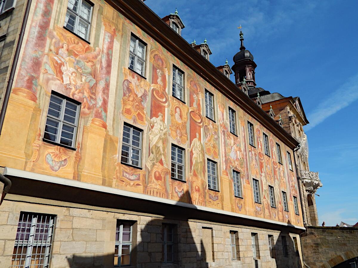 Altes Rathaus (1461-67, 1744-56) - Westansicht