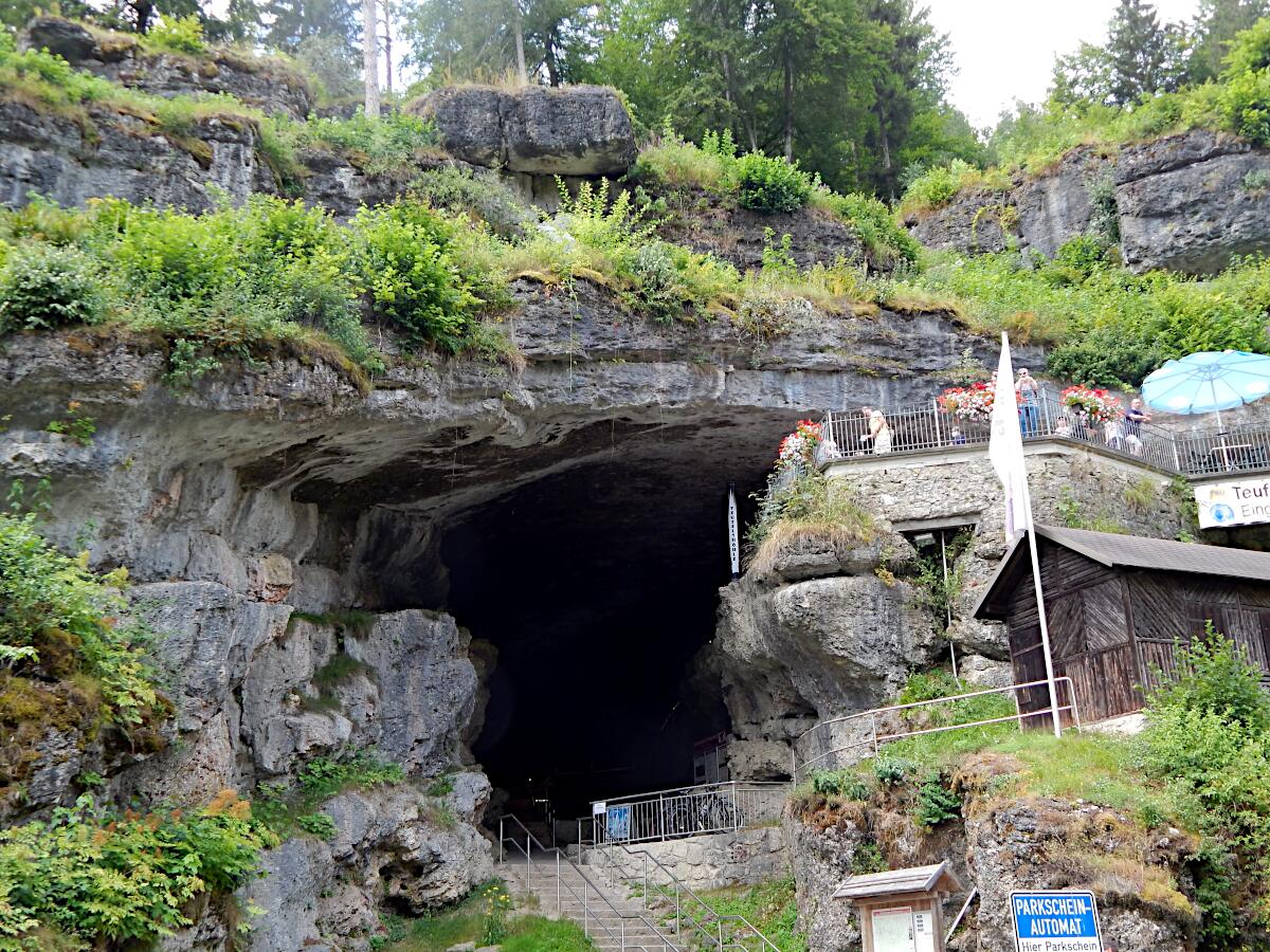 Eingang zur Teufelsh�hle