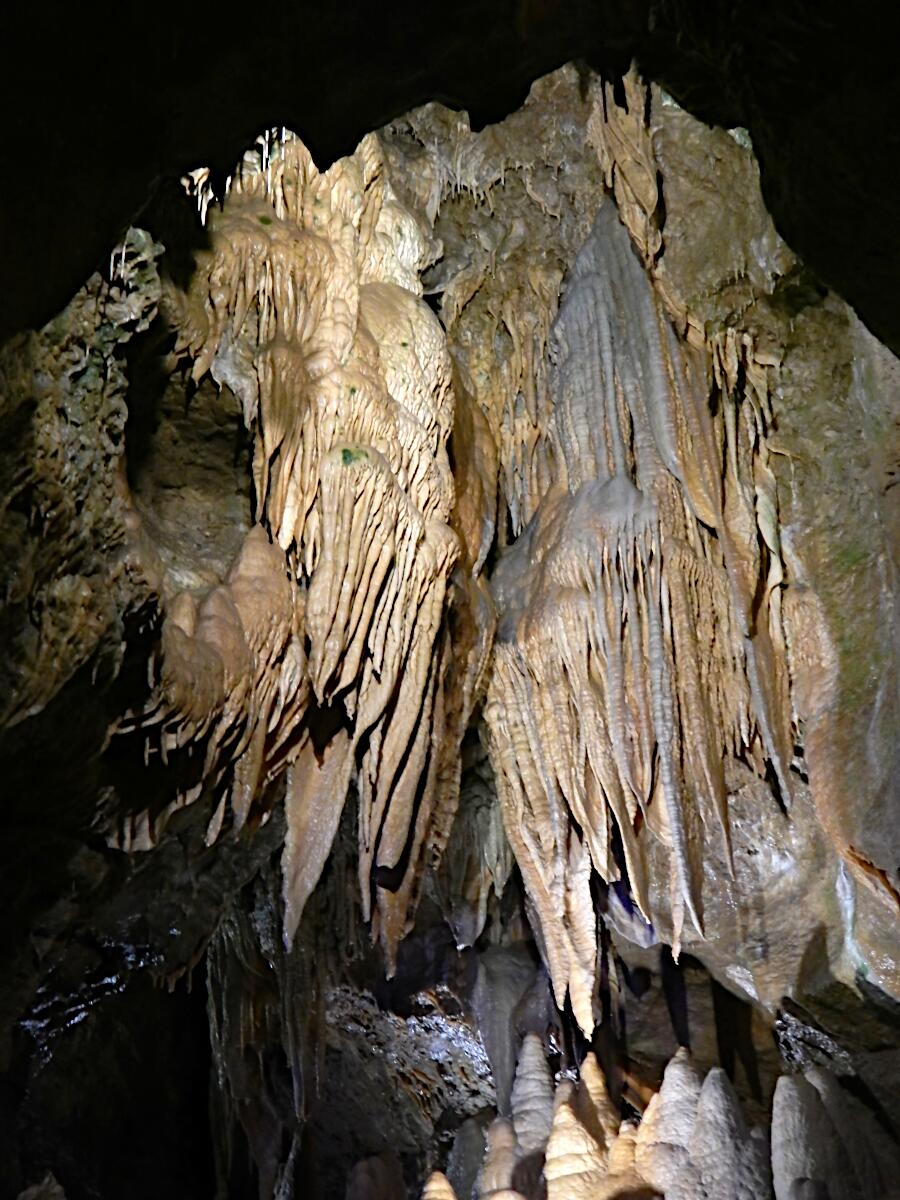 Teufelsh�hle - Sinterfahnen